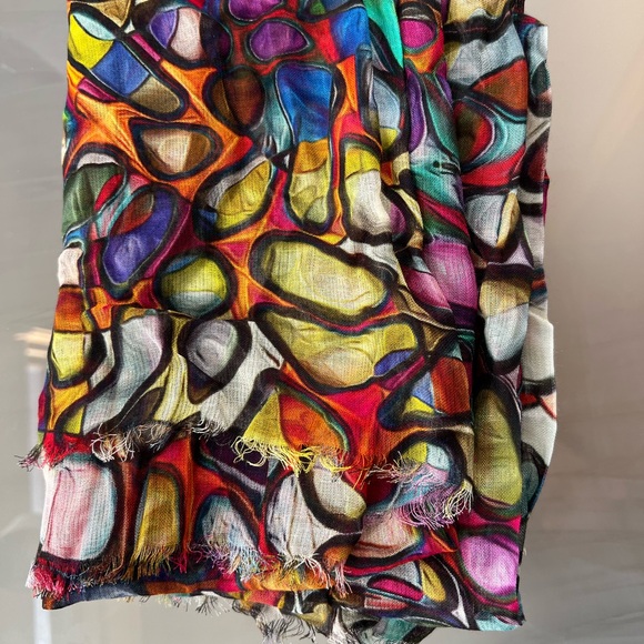 ⭕️Vibrant Multicolor Modal/Silk Oblong Lightweight Circle Design Scarf—Namaskar - Picture 11 of 17